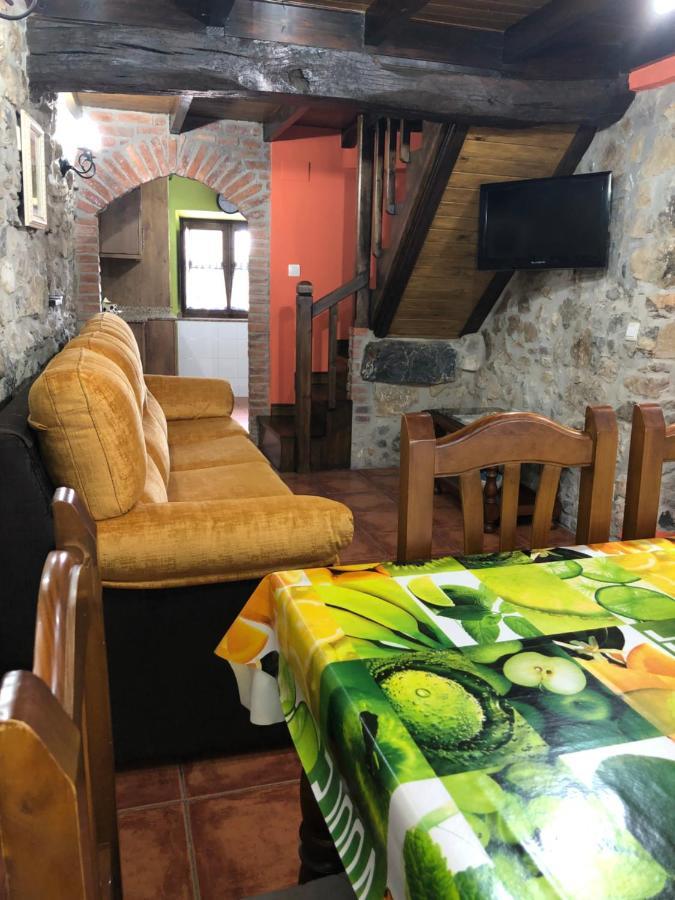 Vivienda Vacacional El Navariegu 1 Villanueva de Pria Buitenkant foto