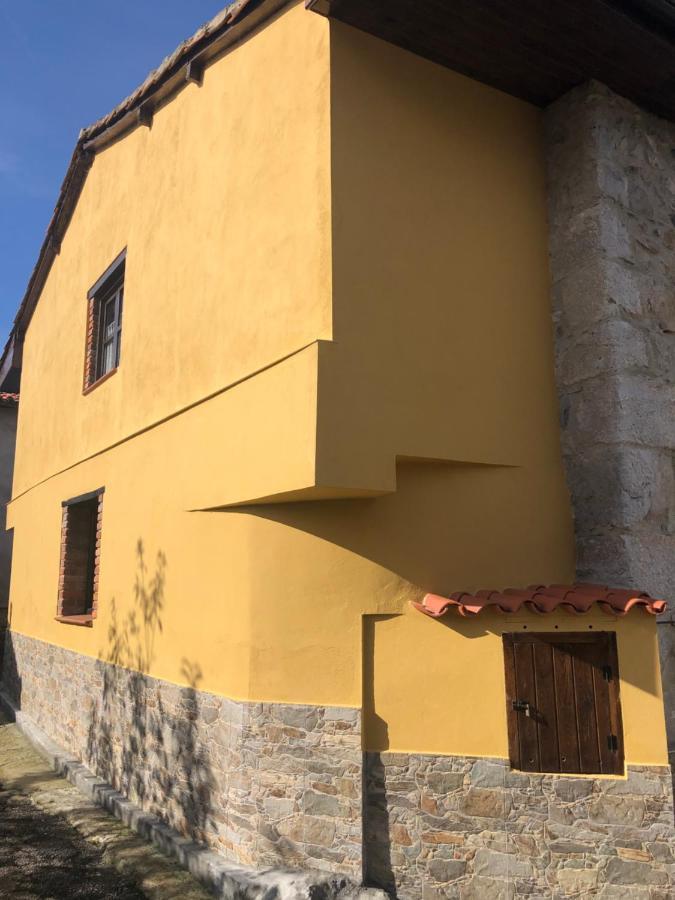 Vivienda Vacacional El Navariegu 1 Villanueva de Pria Buitenkant foto